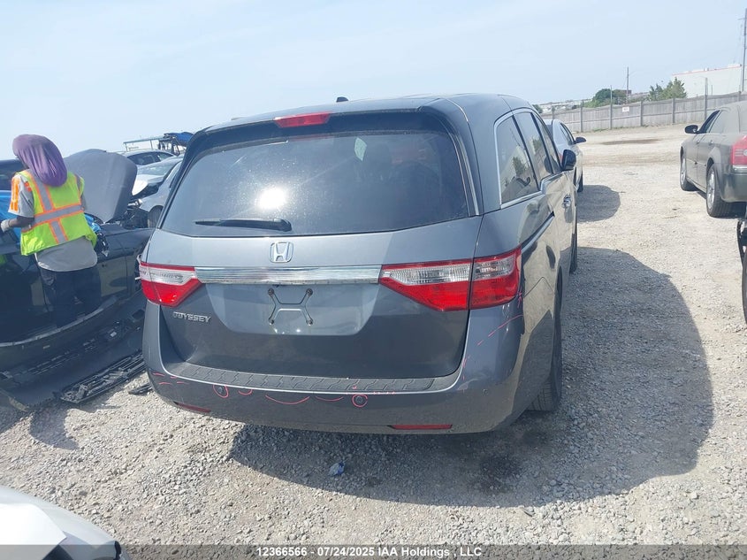 5FNRL5H69BB505771 2011 HONDA ODYSSEY photo no. 17