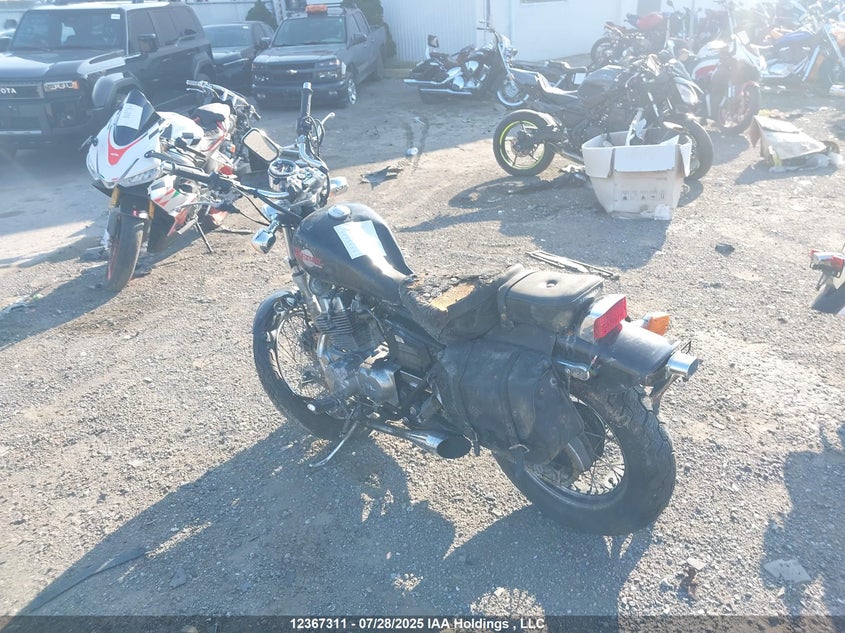 JH2MC13251K600103 2001 HONDA CM photo no. 3