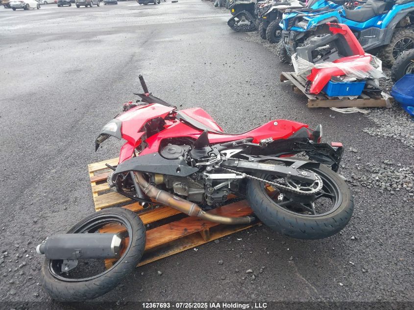 2020 Kawasaki Ex400 VIN: JKAEXKG11LDA74243 Lot: 12367693