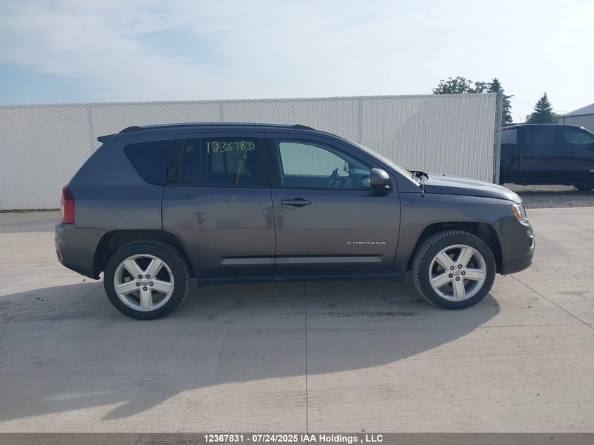 2015 Jeep Compass Sport/North VIN: 1C4NJDAB3FD393410 Lot: 12367831