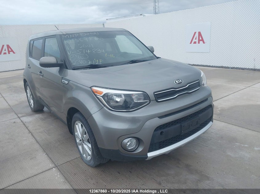 KIA SOUL +