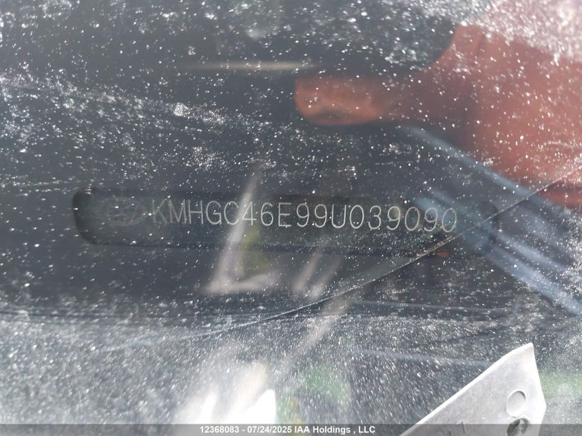 2009 Hyundai Genesis 3.8L VIN: KMHGC46E99U039090 Lot: 12368083