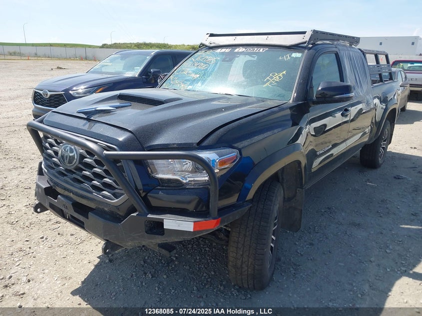 3TYDZ5BN3PT034300 2023 TOYOTA TACOMA photo no. 2