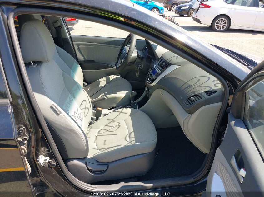 2014 Hyundai Accent Gl VIN: KMHCT4AE0EU780423 Lot: 12368162