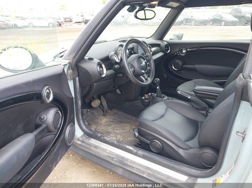 2013 Mini Convertible Cooper VIN: WMWZN3C52DT568317 Lot: 12369341