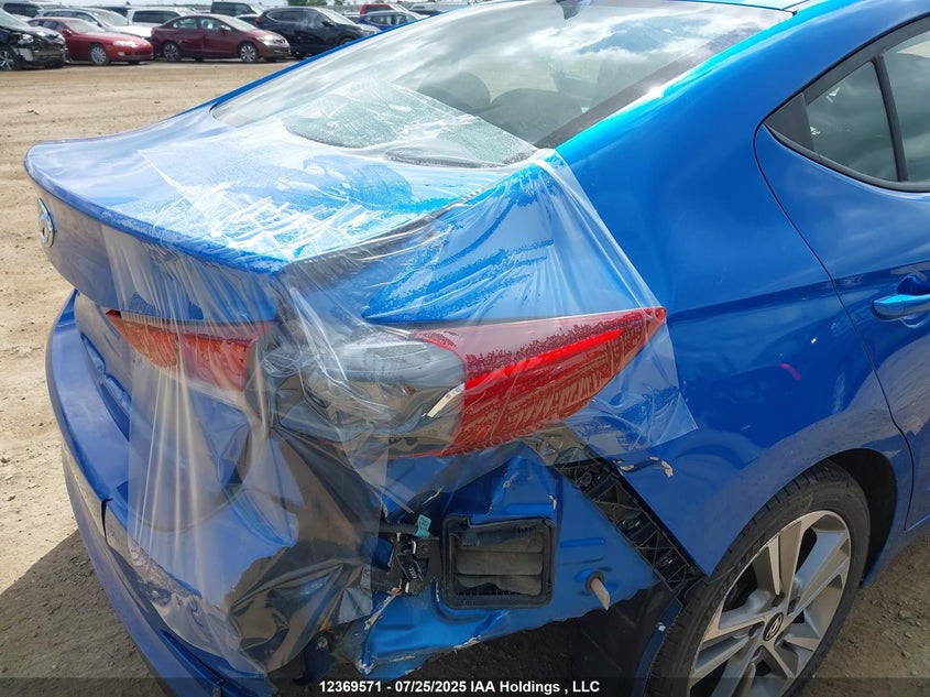 KMHD84LF7HU110383 2017 HYUNDAI ELANTRA photo no. 22