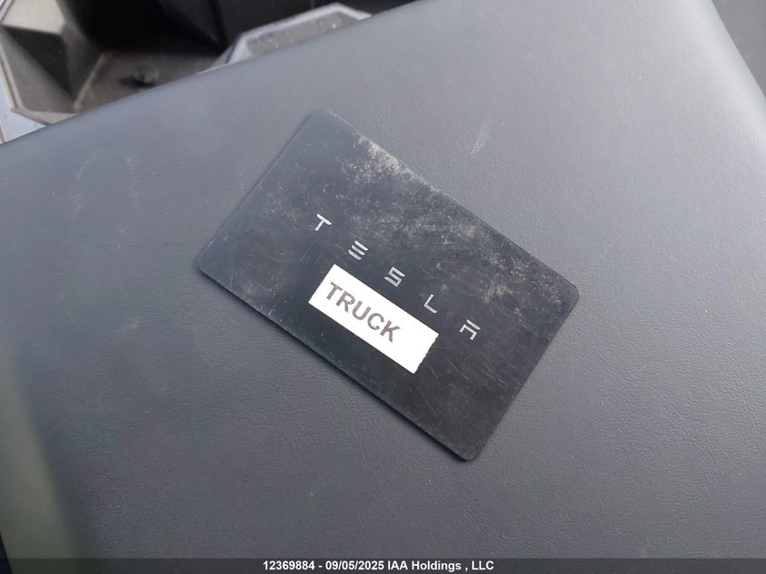 2024 Tesla Cybertruck Cyberbeast VIN: 7G2CEHEE8RA038702 Lot: 12369884