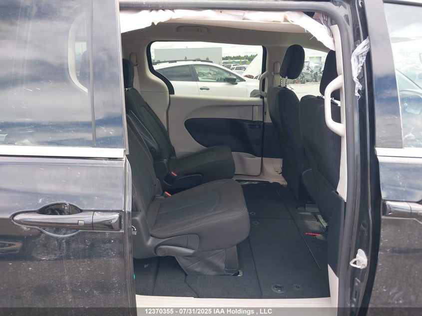 2022 Chrysler Grand Caravan Sxt VIN: 2C4RC1ZG1NR108256 Lot: 12370355