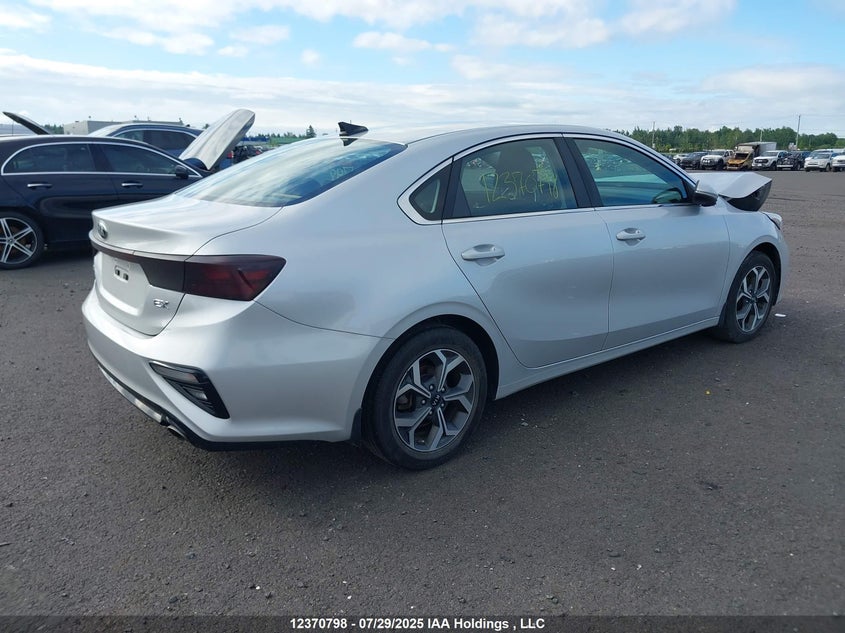 2020 Kia Forte Ex/Ex Limited/Ex Premium/Ex+ VIN: 3KPF54AD0LE226376 Lot: 12370798