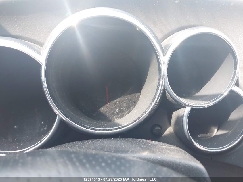 2007 Pontiac Vibe VIN: 5Y2SL65877Z414190 Lot: 12371313