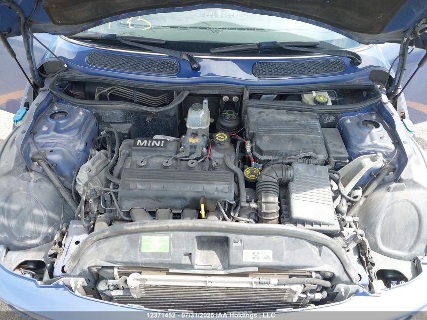 2007 Mini Cooper VIN: WMWRF33537TG16864 Lot: 12371452