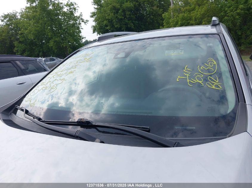 2017 Toyota Rav4 Le VIN: 2T3BFREV4HW666625 Lot: 12371536