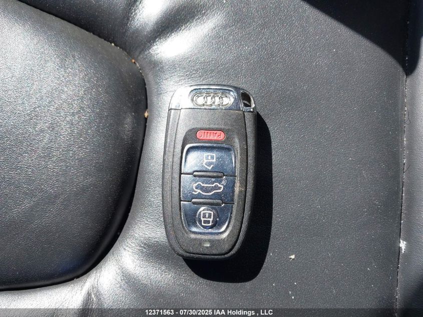 2009 Audi S5 4.2L VIN: WAURV68T99A040950 Lot: 12371563