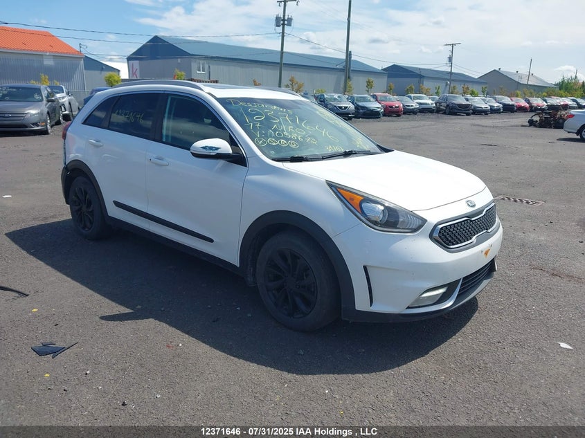 KNDCC3LC4H5058672 2017 Kia Niro Ex auction photo 1