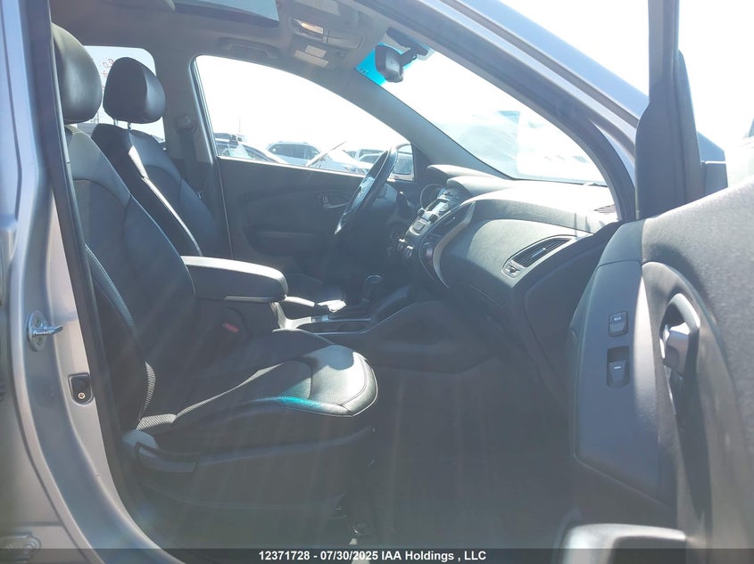 2014 Hyundai Tucson Gls VIN: KM8JUCAG4EU931182 Lot: 12371728