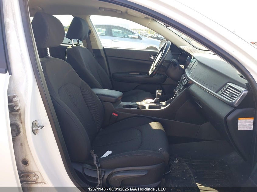 2018 Kia Optima Hybrid Ex Premium VIN: KNAGT4LE1J5024278 Lot: 12371943