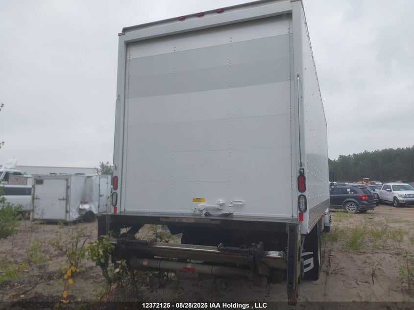 3ALACXDU1GDGZ8192 2016   photo no. 17