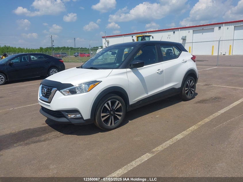 2019 Nissan Kicks S/Sr/Sv VIN: 3N1CP5CU4KL549553 Lot: 12350067X