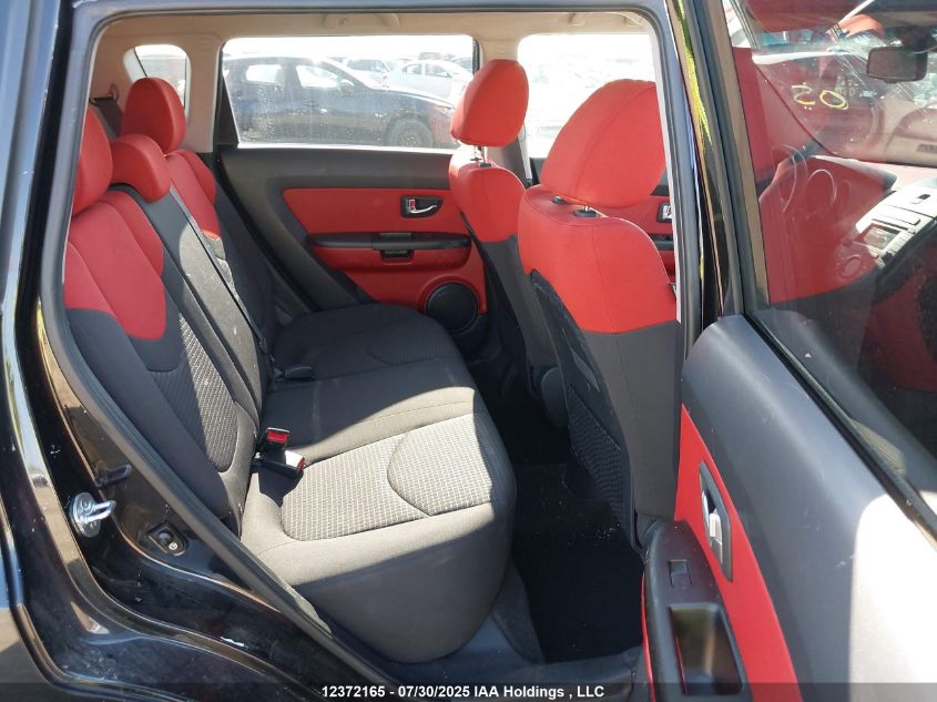 2012 Kia Soul 2.0L 2U/2.0L 4U/2.0L 4U Burner/2.0L 4U Luxury/2.0L 4U Retro VIN: KNDJT2A68C7434382 Lot: 12372165