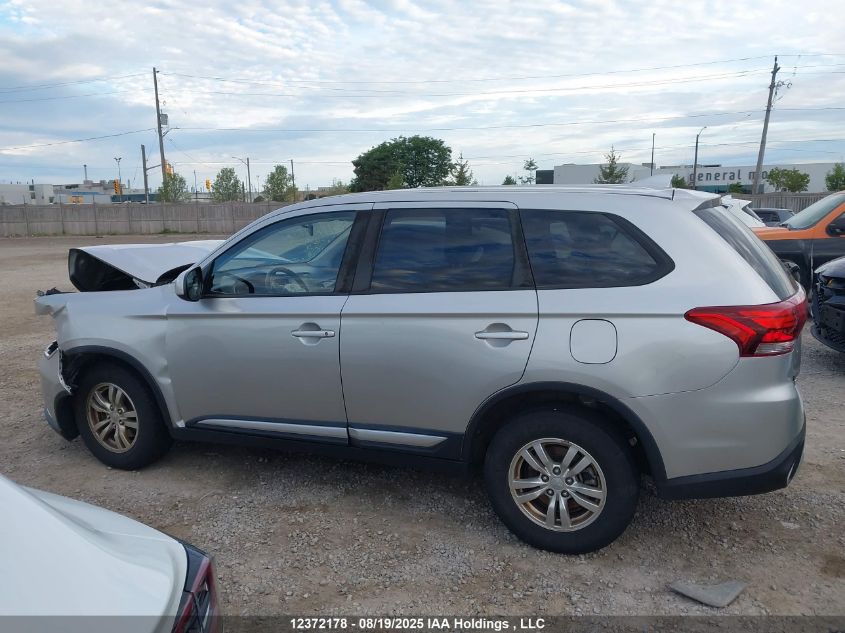 2019 Mitsubishi Outlander Es VIN: JA4AZ2A39KZ605271 Lot: 12372178