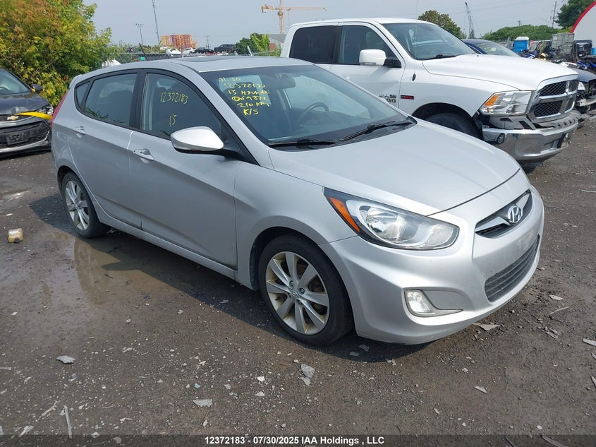 2013 Hyundai Accent Gls/Se VIN: KMHCU5AE0DU069872 Lot: 12372183