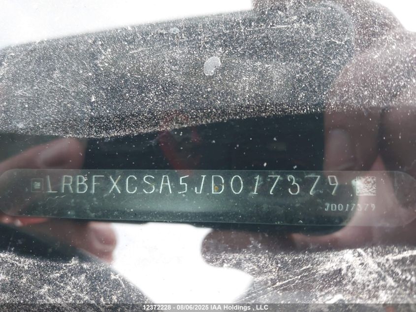 2018 Buick Envision Preferred VIN: LRBFXCSA5JD017379 Lot: 12372228