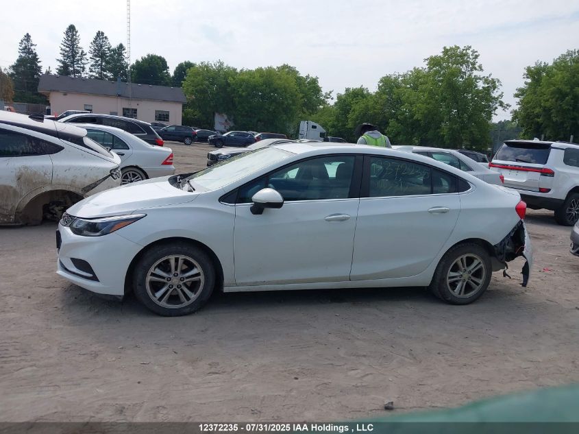 2018 Chevrolet Cruze Lt VIN: 1G1BE5SM0J7210025 Lot: 12372235