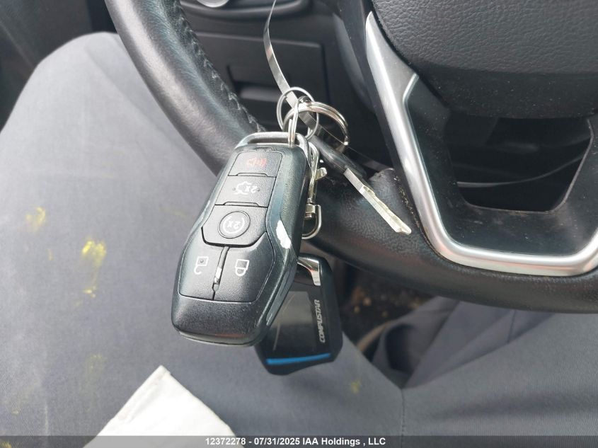 2015 Ford Edge Sel VIN: 2FMTK3J82FBB97687 Lot: 12372278