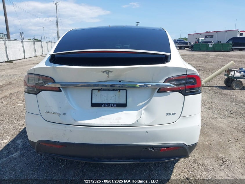 5YJXCAE21JF089957 2018 TESLA MODEL X photo no. 16