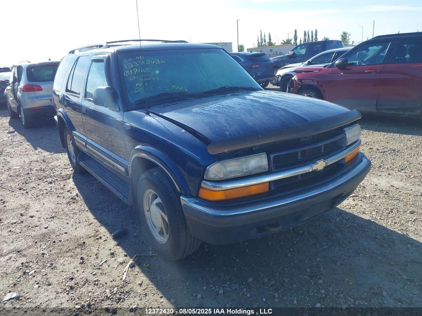 1GNDT13W612171105 2001 CHEVROLET BLAZER photo no. 3