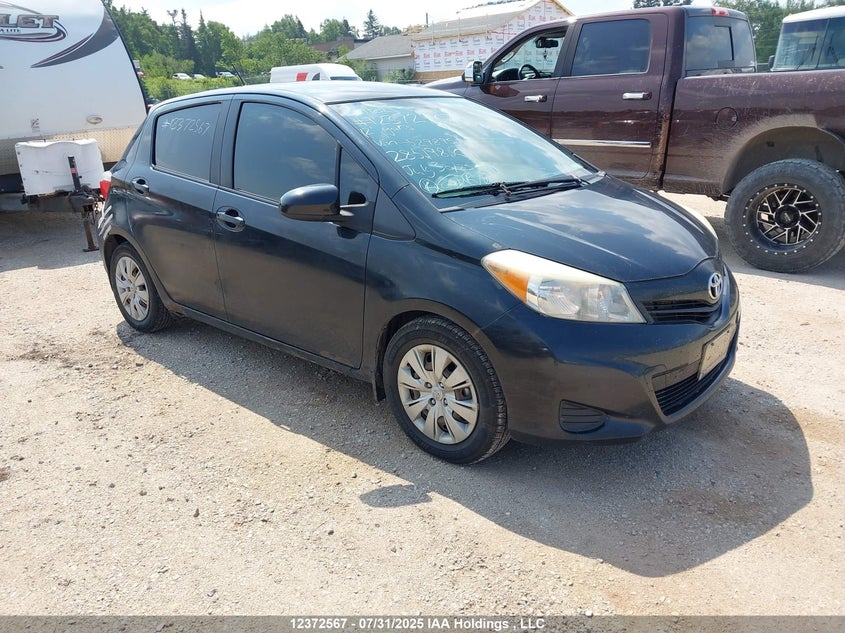 JTDKTUD34CD529895 2012 Toyota Yaris Le auction photo 1