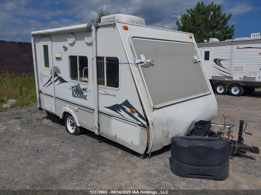47CTS5G1851161781 2005 Dutchmen Dutchman auction photo 1