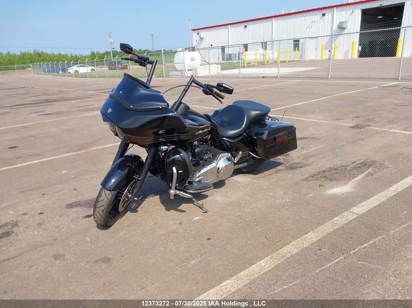 5HD1KGMA2CB605843 2012 HARLEY-DAVIDSON ROAD GLIDE photo no. 2
