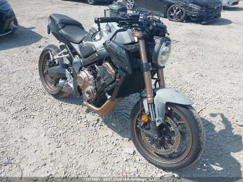 MLHRH026XM5200312 2021 HONDA CB photo no. 2