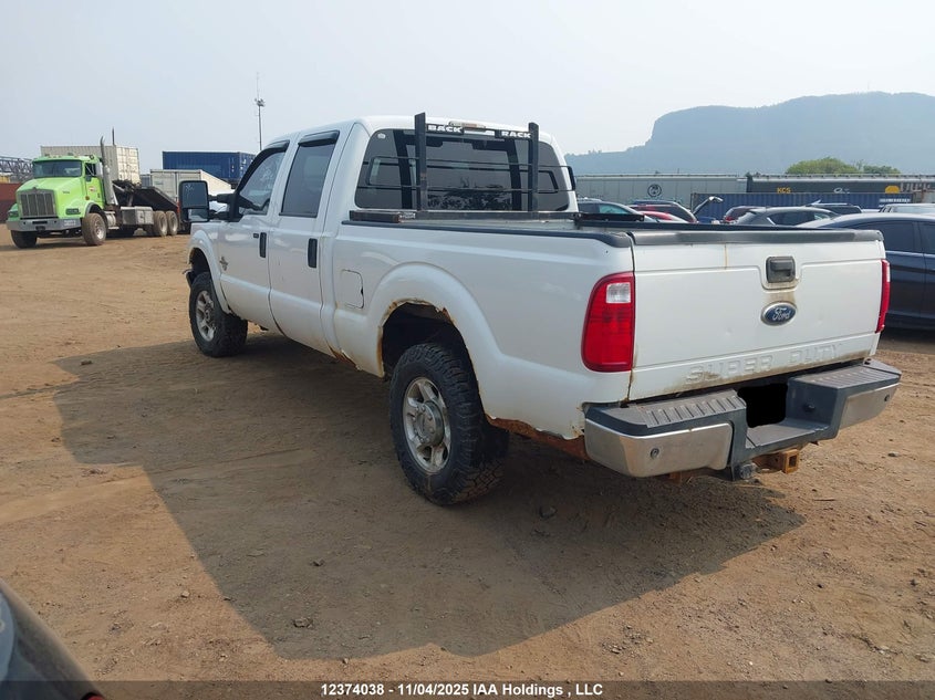 1FT7W2BT2FEA91574 2015 FORD F250 photo no. 3