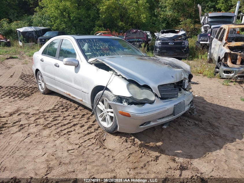 WDBRF81J24F446390 2004 Mercedes-Benz C 240 4Matic auction photo 1