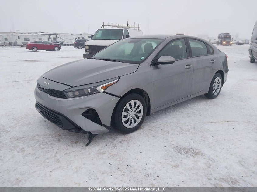 3KPF24AD9RE821180 2024 KIA FORTE photo no. 2