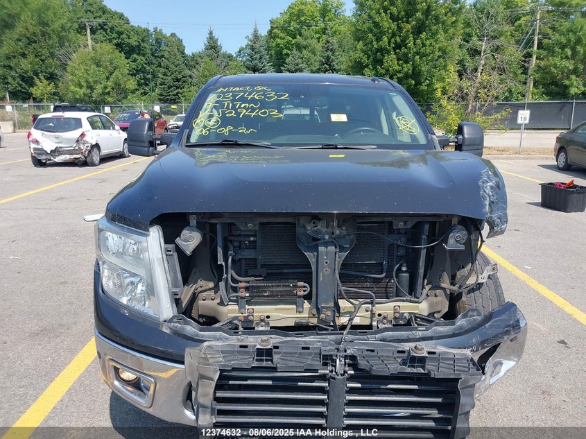 2017 Nissan Titan Platinum Reserve/Pro-4X/S/Sl/Sv VIN: 1N6AA1E53HN529403 Lot: 12374632