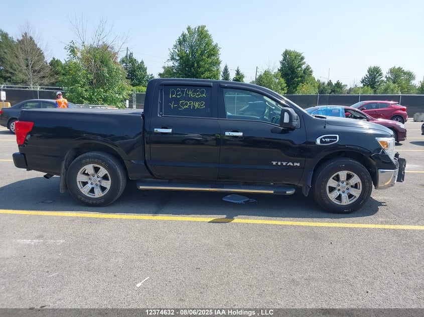 2017 Nissan Titan Platinum Reserve/Pro-4X/S/Sl/Sv VIN: 1N6AA1E53HN529403 Lot: 12374632