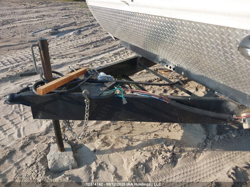 2011 Gulf Stream Gulf Stream VIN: 1NL1GTU21B1045744 Lot: 12374742