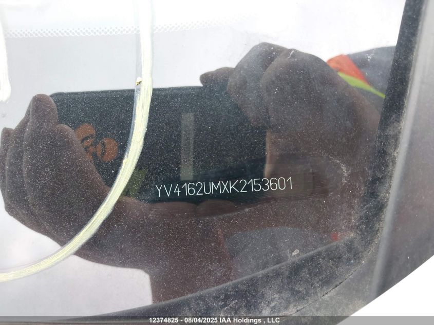 2019 Volvo Xc40 T5 R-Design VIN: YV4162UMXK2153601 Lot: 12374825