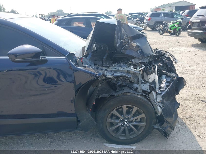 2023 Mazda Cx-30 Gx VIN: 3MVDMBB70PM533239 Lot: 12374850