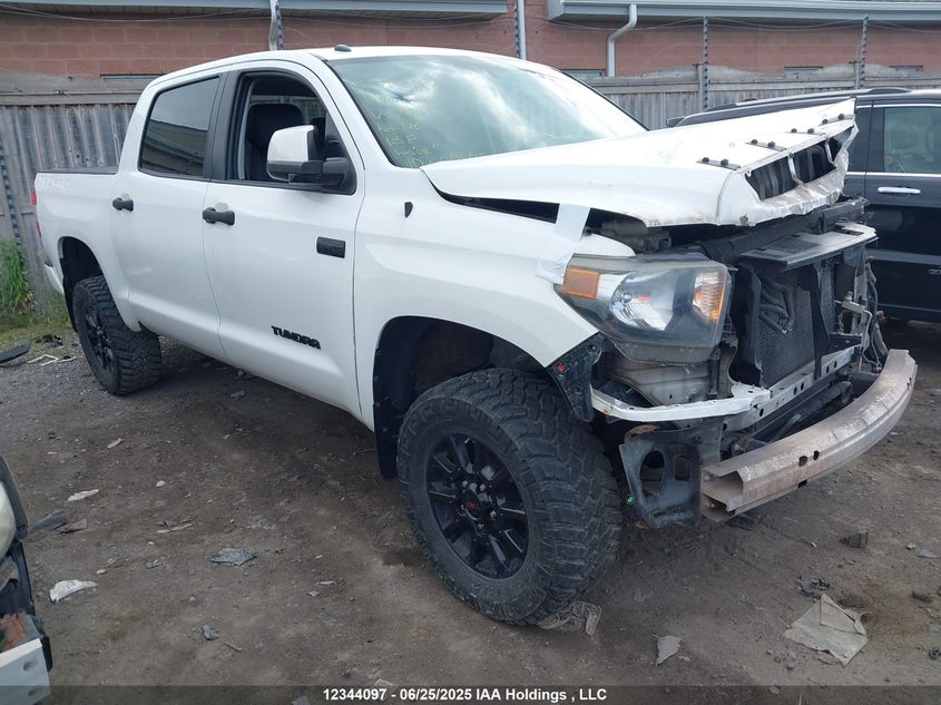 5TFDY5F18GX542164 2016 Toyota Tundra Sr5 5.7L V8 auction photo 1