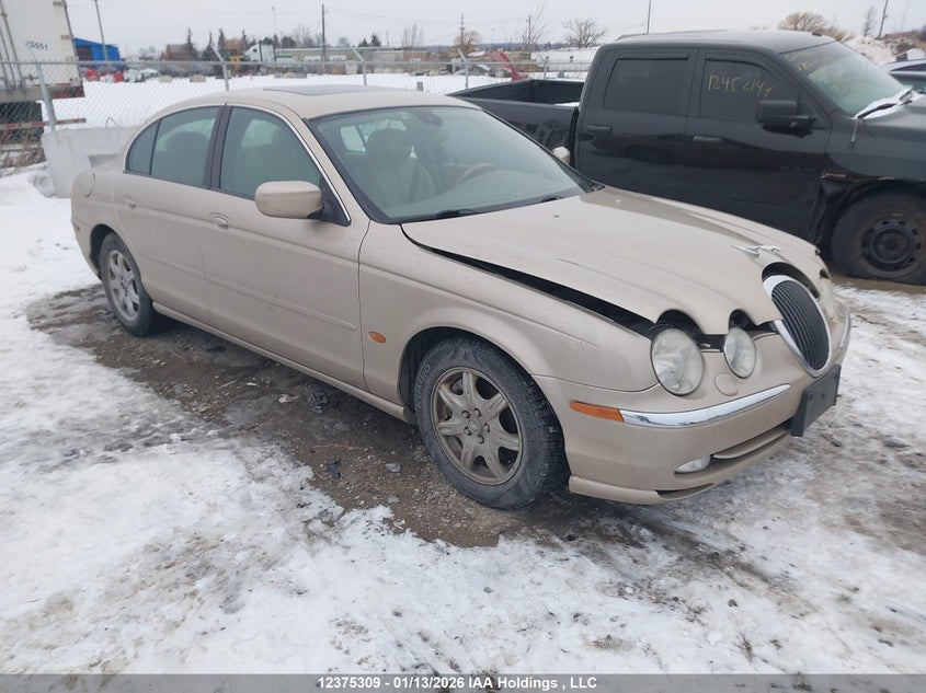 2000 Jaguar S-Type, Rear, IAAI, VIN SAJFA01D0YGL28080