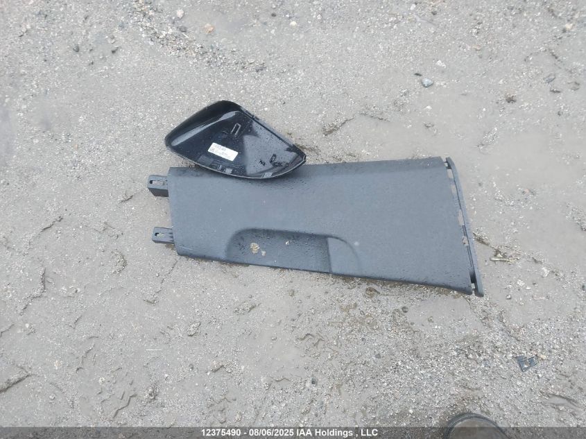 2018 Volkswagen E-Golf Comfortline VIN: WVWPR7AU1JW910947 Lot: 12375490