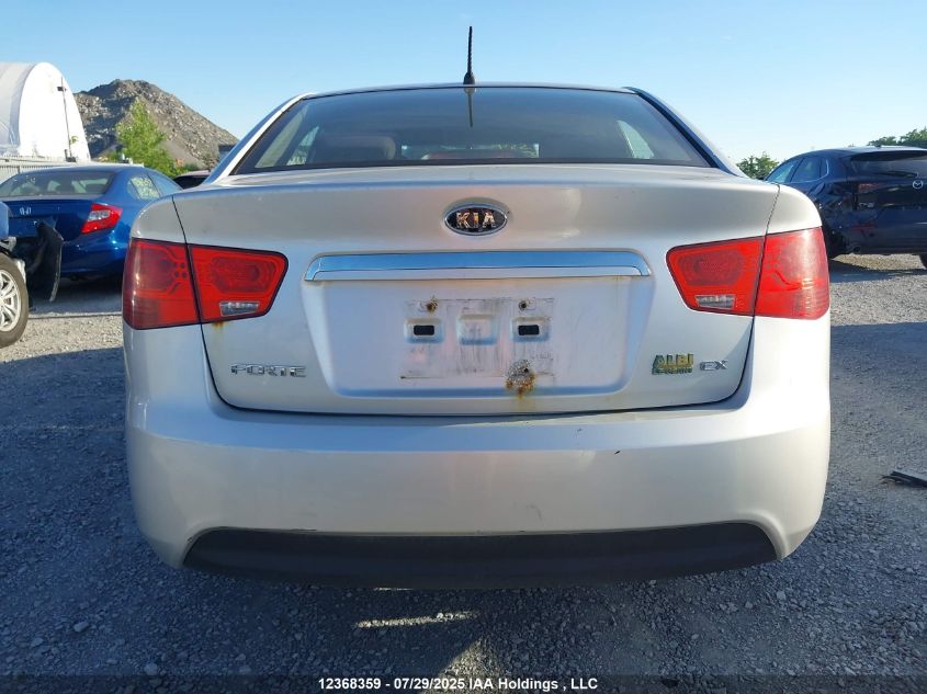 2013 Kia Forte 2.0L Ex VIN: KNAFU4A20D5677240 Lot: 12368359X