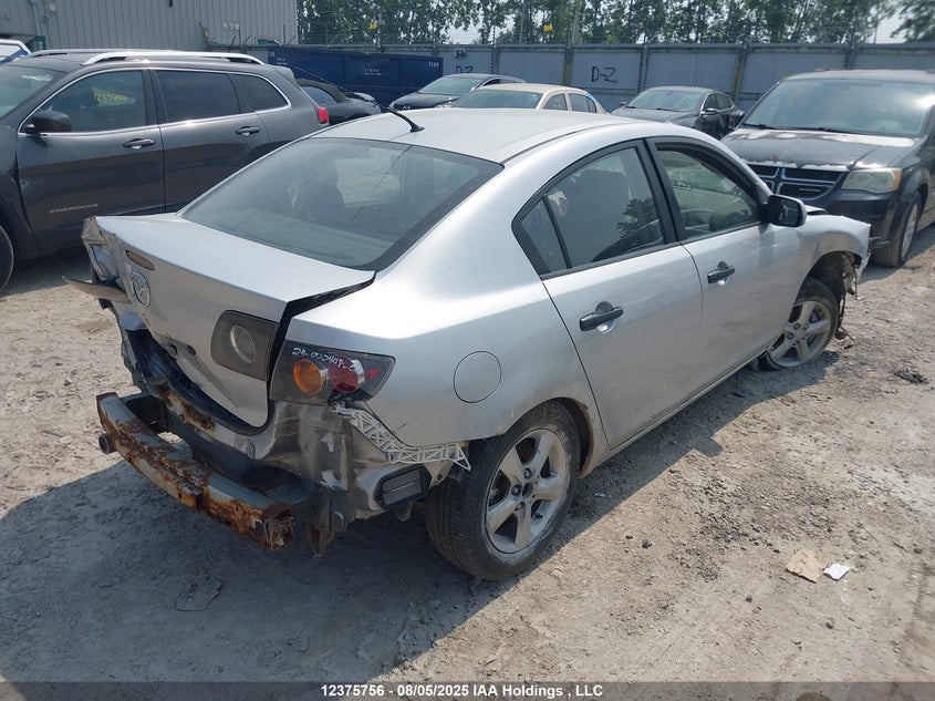 JM1BK32FX81130833 2008 MAZDA 3 photo no. 4