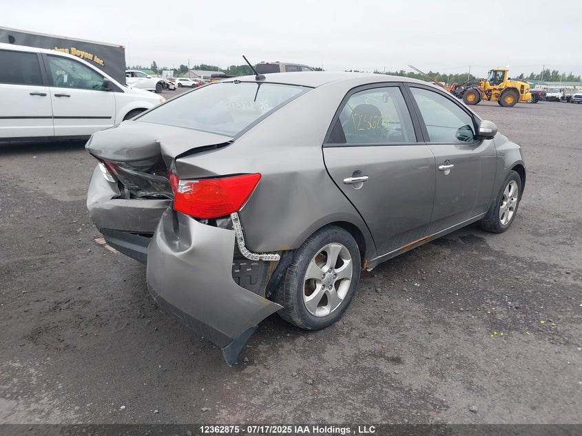 2010 Kia Forte 2.0L Ex VIN: KNAFU4A21A5225051 Lot: 12362875X