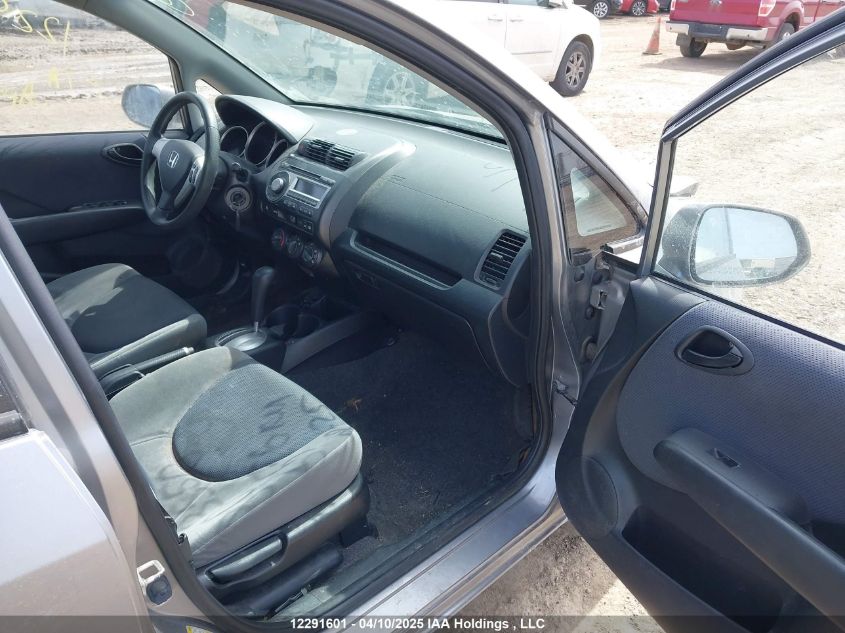 2008 Honda Fit Dx/Lx VIN: JHMGD38428S803550 Lot: 12291601X