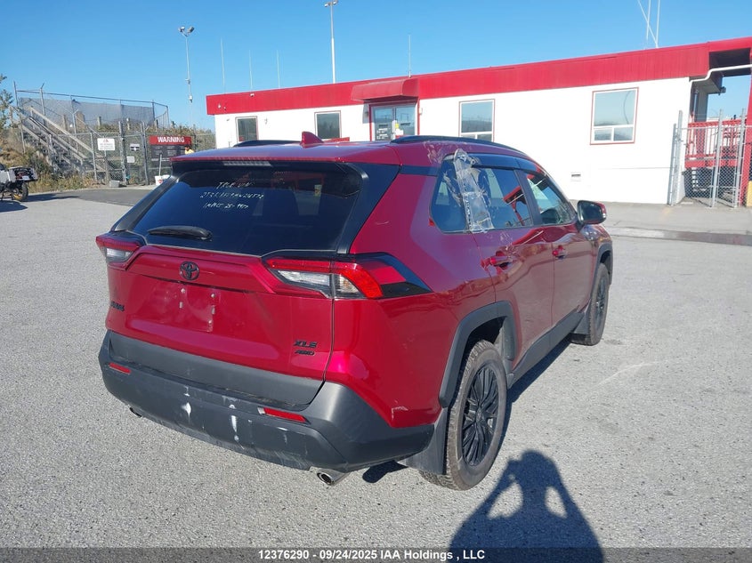 2T3R1RFV9MW216572 2021 TOYOTA RAV 4 photo no. 4